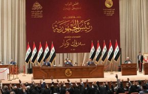 'الحويت'.. اول شيخ من شيوخ عشائر العراق العربية السنية يبارك بتجريم التطبيع
