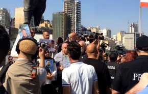 ذوو ضحايا مرفأ بيروت يعتصمون في العاصمة اللبنانية