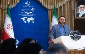الحكومة الإيرانية: حل أزمة الغبار يتطلب تعزیز التعاون بین دول الجوار