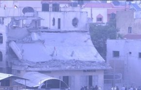 قوات الاحتلال تفجر منزل منفذ عملية تل ابيب ضياء حمارشة + فيديو