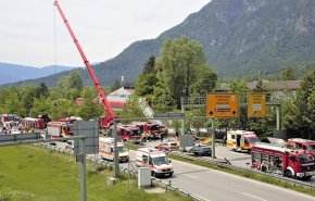 3 قتلى وإصابات بحادث قطار في ألمانيا