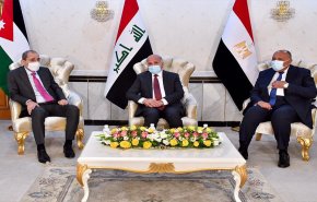 وزيرا خارجية مصر والأردن يصلان إلى بغداد