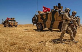 القوات التركية تمهل سكان 