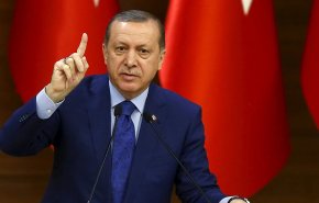 أردوغان يحذر اليونان ويدعوها للتخلي عن تسليح الجزر