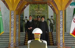 رئيس الجمهورية يستقبل رسميا نظيره التركمنستاني