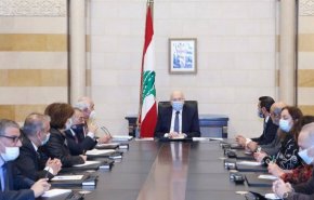 الحكومة اللبنانية تبحث في مطالب الموظفين بالبلاد