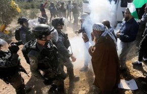 عشرات الإصابات بقمع الاحتلال فعاليات ضد الاستيطان في الضفة الغربية