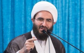 خطيب جمعة طهران: مفاوضاتنا مع الجانب الاخر مفاوضات عادلة ولن نستسلم للظلم ابدا