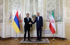 رئيس البرلمان الارميني يطلب دعم ايران لابرام معاهدة سلام مع جمهورية آذربيجان