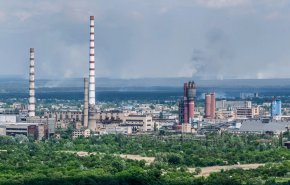 توقعات بانفجار حاويات مواد كيميائية قرب سيفيرودونتسك شرق اوكرانيا