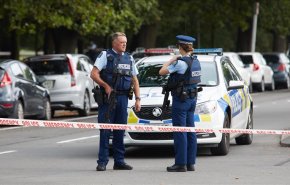 نيوزيلندا.. رجل يصيب 4 أشخاص طعنا بسكين في مدينة أوكلاند
