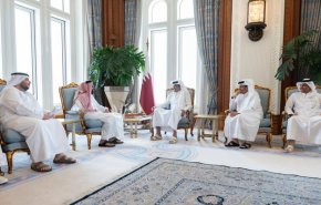 أمير قطر يستقبل وفداً إماراتياً ويتسلم رسالة من ملك الأردن