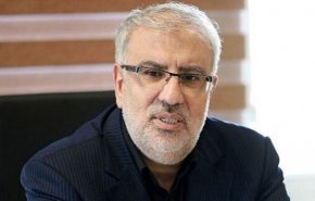 وزير النفط الايراني: لا نواجه أي مشاكل في بيع مشتقات النفط والبتروكيماويات