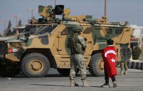 آليات عسكرية تركية تدخل الرقة لدعم المسلحين الموالين لها