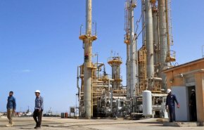 وزارة النفط الليبية تصف تصريحات رئيس مؤسسة النفط المقال بـ'المنحط'