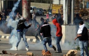 عشرات الاصابات خلال مواجهات مع الاحتلال في الضفة المحتلة