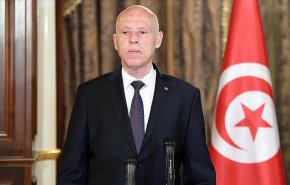 درخواست ۴۰ سازمان تونسی برای انصراف قیس سعید از برگزاری همه پرسی