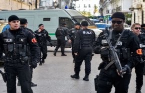 الأمن الجزائري يلقي القبض على المدير السابق للمخابرات التونسية بقضية 