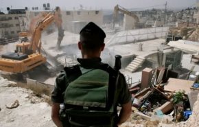 الاحتلال يسلم اخطارات بالهدم ووقف البناء لـ 9 مواطنين في بيت لحم