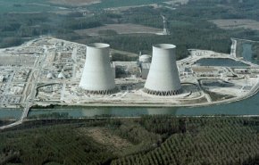 فرنسا توقف مفاعلات نووية عن العمل بشكل طارئ