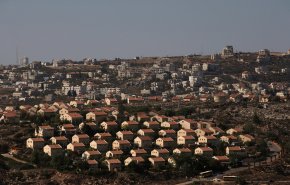  المحكمة العليا الصهيونية تسمح للمستوطنين بالبقاء في بؤرة استيطانية بالضفة