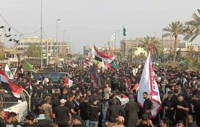 حضور گسترده عراقی ها در تظاهرات مسالمت آمیز بغداد در حمایت از قانون 