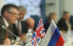 موسكو تفرض عقوبات على 39 بريطانيا بينهم رئيس وزراء سابق
