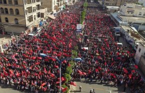 اليمن: مسيرة جماهيرية حاشدة إحياءً لذكرى عاشوراء ونصرة للشعب الفلسطيني