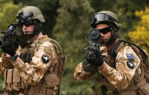 نيوزيلندا ترسل 120 عسكرياً إلى بريطانيا لتدريب أوكرانيين
