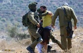 حمله وحشیانه صهیونیست ها به فلسطینیان نزدیک رام الله