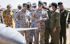 مناورة الطيران المسير للجيش الايراني تؤدي الى طمأنة الاصدقاء وغيض الاعداء