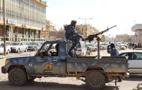 شنیده شدن صدای تیراندازی و انفجارهای شدید در پایتخت لیبی در بحبوحه بن بست سیاسی