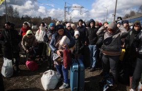 تدفق اللاجئين الفارين من أوكرانيا الى بولندا 
