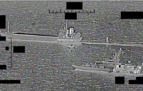 البحرية الاميركية تزعم احباطها محاولة للحرس الثوري للاستيلاء على احدى سفنها بالخليج الفارسي