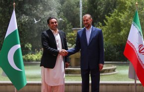 وزیر امور خارجه پاکستان: ایران حق دارد با دنیا تعامل آزاد داشته باشد
