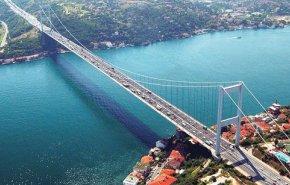 استئناف حركة الملاحة بمضيق البوسفور في تركيا