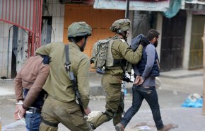 قوات الاحتلال تصيب 6 فلسطينيين وتعتقل 4 آخرين شمال رام الله