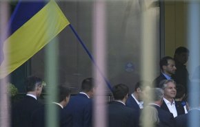 وزير الخارجية الأميركي يزور كييف فجأة .. ما السبب؟
