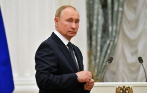الكرملين: لم يتم النظر في مسألة حضور بوتين إلى جنازة إليزابيث الثانية 