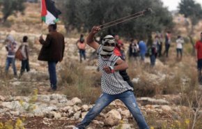 حماس تدعو لتصعيد المقاومة الشاملة بوجه الاحتلال
