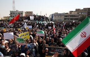 طهران تستعد اليوم لمسيرات شعبية حاشدة للتنديد بأعمال الشغب