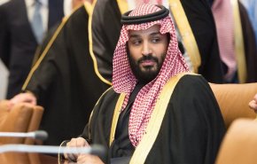 متوعدا بن سلمان.. معارض سعودي: شخصية هامة هربت من المملكة للخارج!