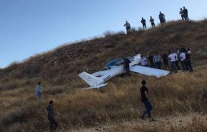 بالفيديو.. إصابة 'إسرائيلي' جراء سقوط طائرته شمال شرق بيت لحم