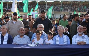شرکت دهها هزار نفر از مردم غزه در تجمع 