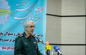 رئيس الاركان الايرانية: علينا الاستعداد لمواجهة التهدیدات المركبة المعادية