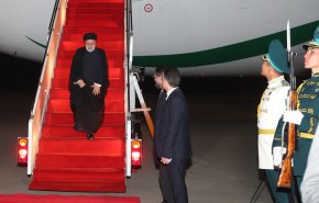 الرئيس الايراني يصل الى آستانا للمشاركة في قمة منظمة 