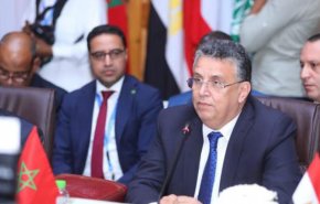 المغرب والجزائر يتبادلان رسائل ودّ قبل القمة العربية