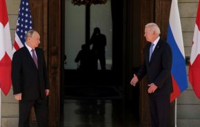 الكرملين: لا خطط لمحادثات هاتفية بين بوتين وبايدن