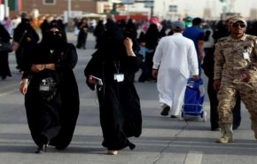 بازداشت ۳ نفر به اتهام اذیت و آزار زن مشهور عربستانی