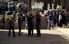 أهالي القامشلي يتظاهرون احتجاجاً على استيلاء ميليشيا (قسد) على منازلهم